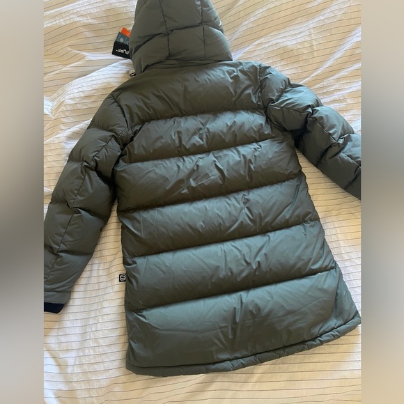 Aritzia women goose down coat - Picture 3 of 7